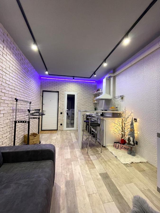 Loft_Apartment Kamianets-Podilsky Extérieur photo